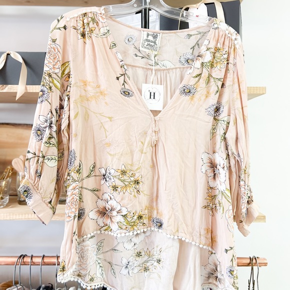 JAASE Floral Blouse - Picture 4 of 6